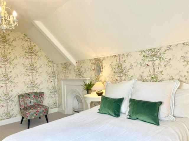 The Mount Somerton Retreat - Nr Bruton, Glastonbury, The Spectacular Wells Cathedral, Millfield School, Leonardo Helicopters, Yeovilton Exterior foto