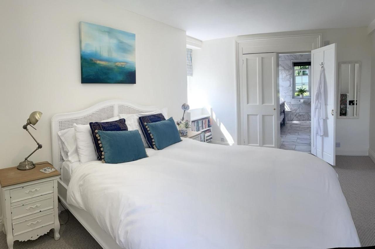 The Mount Somerton Retreat - Nr Bruton, Glastonbury, The Spectacular Wells Cathedral, Millfield School, Leonardo Helicopters, Yeovilton Exterior foto